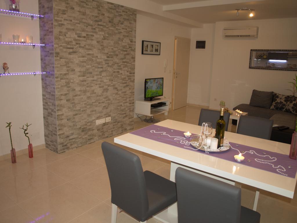 Apartments Svoboda スプリト 部屋 写真