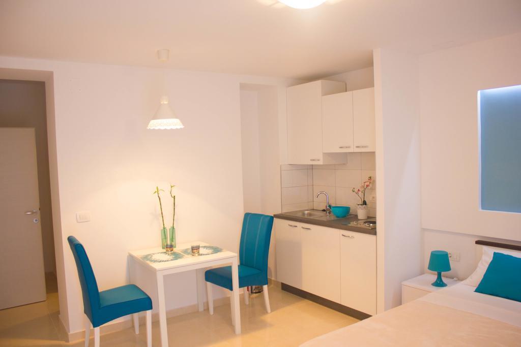 Apartments Svoboda スプリト 部屋 写真
